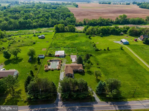 14376 Wingerton Rd, Waynesboro, PA 17268
