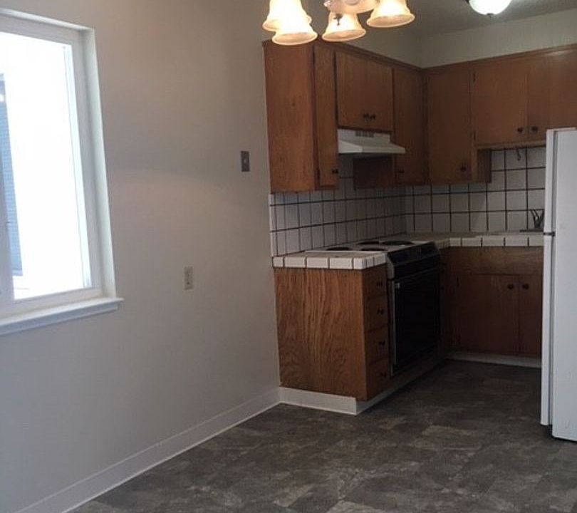 1st image of 59 Eastlake Ave APT 3
