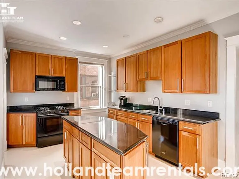 1560 N Ogden St #D — Photo 18