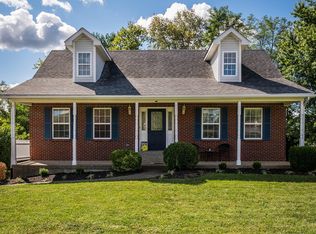 3121 Countryside Dr, Simpsonville, KY 40067