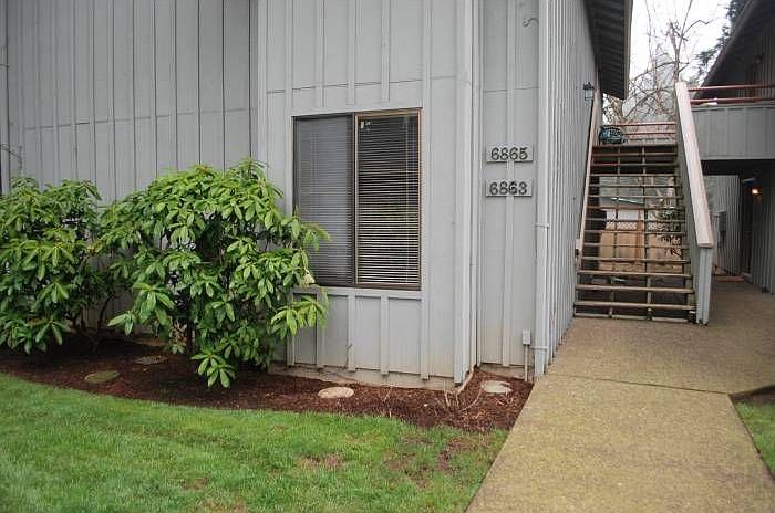 Front walkway