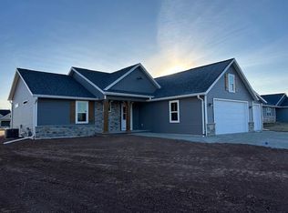 N9232 Touchdown Dr, Appleton, WI 54915