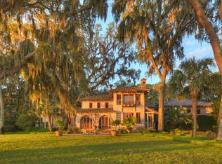 208 Hampton Point Dr, St Simons Island, GA 31522