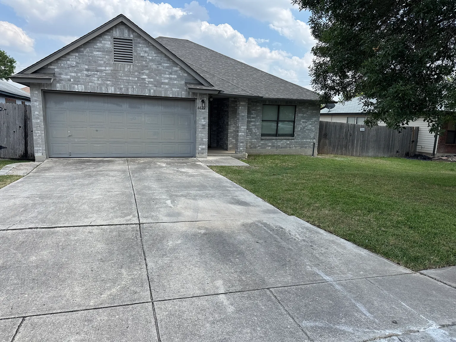 3 bed, 1467 sqft, $1,650 — Photo 1