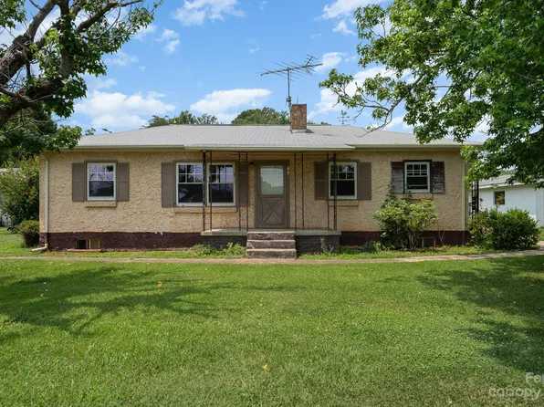 106 Bennett Rd, Stony Point, NC 28678