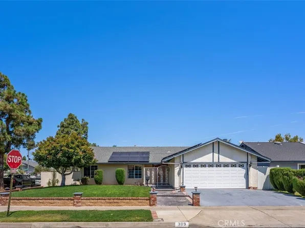 309 W Columbine Ave, Santa Ana, CA 92707