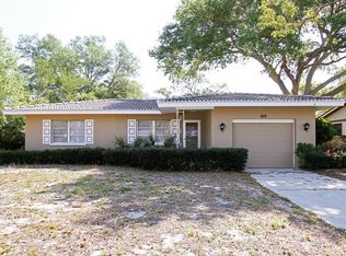 655 Westview Rd, Largo, FL 33770