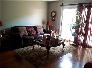 2nd image of 325 Creekside Dr