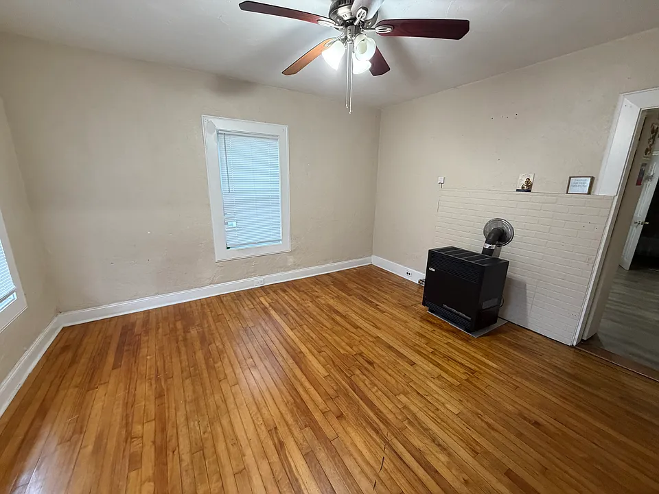 20 Mott St #1