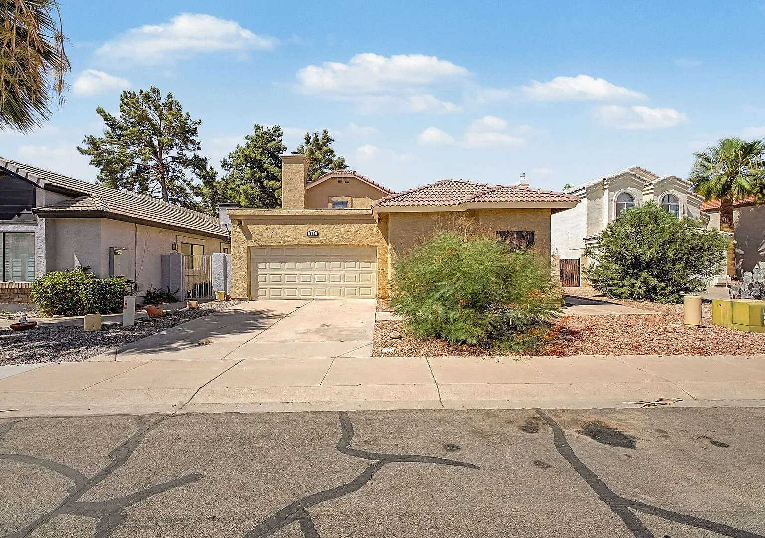 3 bedroom lake front in Chandler — Photo 2