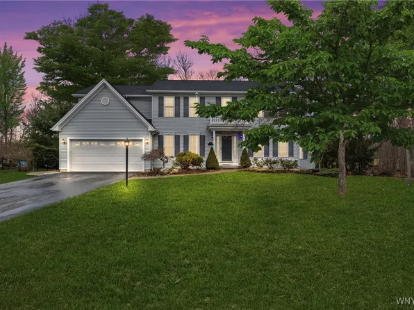 280 Lawrence Woods, Orchard Park, NY 14127