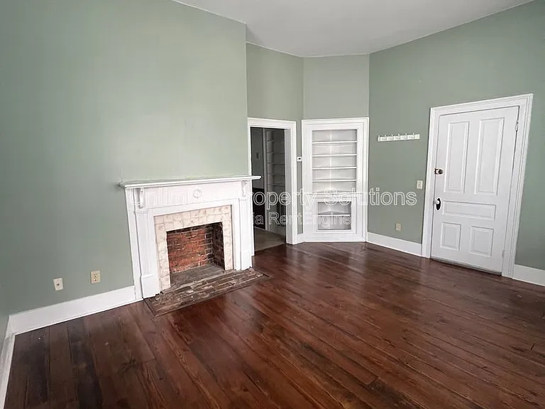 723 Chestnut St #A — Photo 2