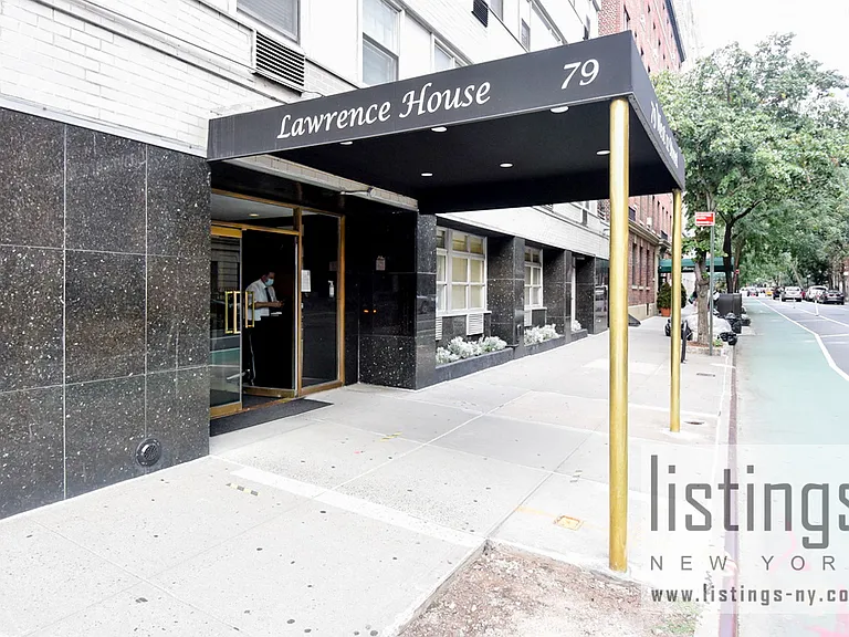 79 W 12th St #7A — Photo 21