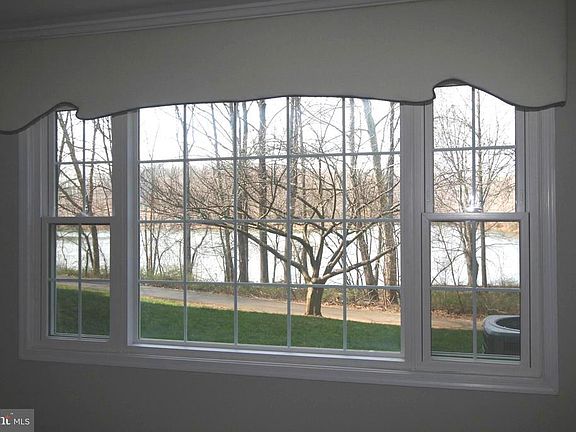 4th image of 20410 Shore Harbour Dr #6-6-A