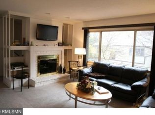 6374 Saint Johns Dr, Eden Prairie, MN 55346