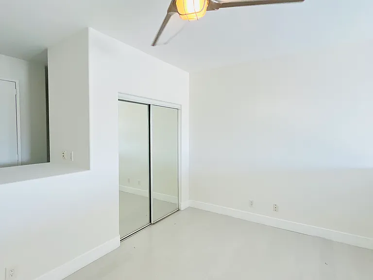 200 Pacific Coast Hwy #208 — Photo 14