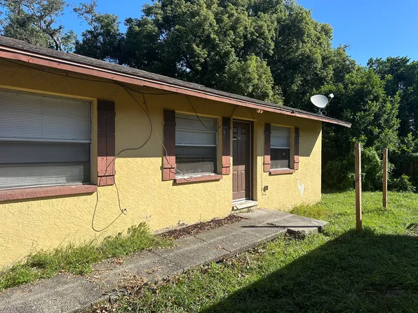 8203 N Klondyke St #B, Tampa, FL 33604