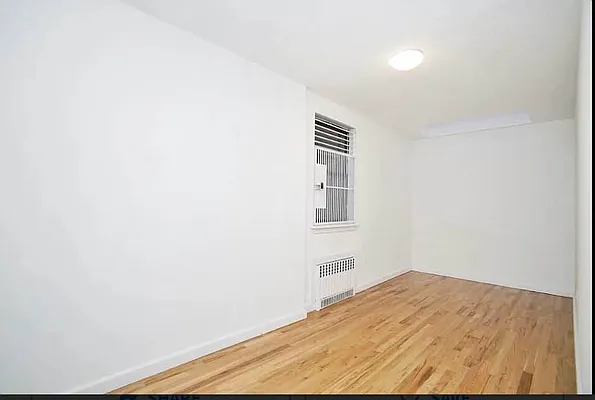 Rented by Compass | media 9