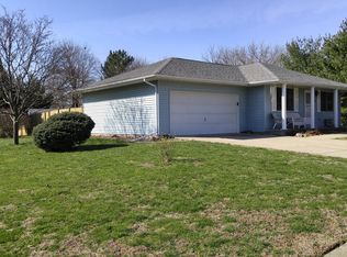 1202 W Chestnut St, Chillicothe, IL