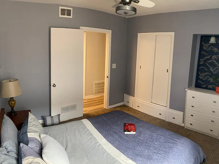 190 Arion St E — Photo 9