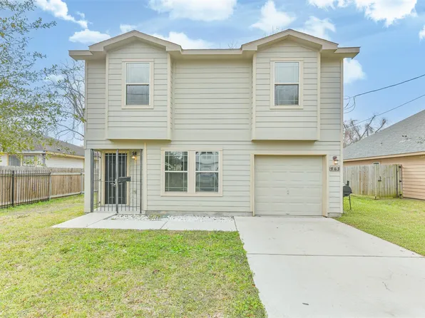 963 Lucky St, Houston, TX 77088