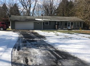11333 Kent Ave NE, Hartville, OH 44632