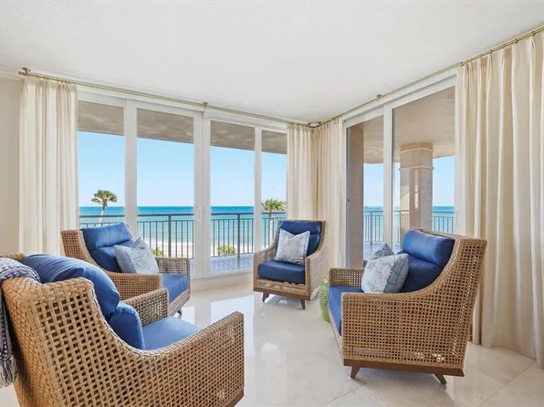 8876 N Sea Oaks Way APT 407, Vero Beach, FL 32963