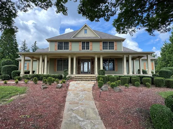 514 Ridgemont Dr, Ellijay, GA 30536
