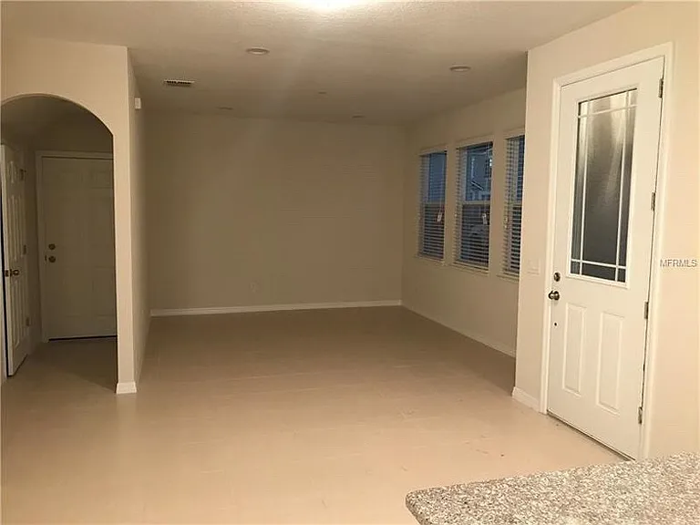 3802 Brighton Park Cir — Photo 8