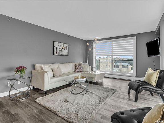 4th image of 320 5th Ave N #1606