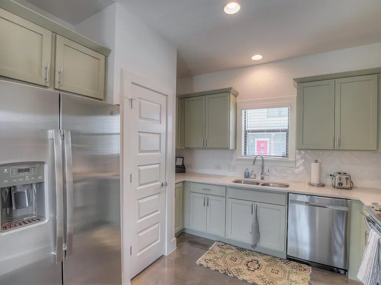 210 Utah St #701 — Photo 11