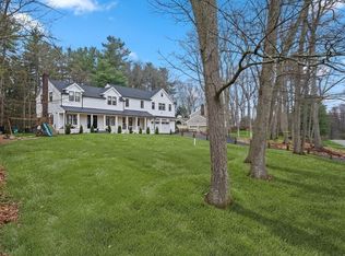 7 Circle Dr, Dover, MA 02030