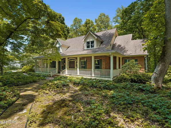 1720 Wood Creek Cir, Athens, TN 37303