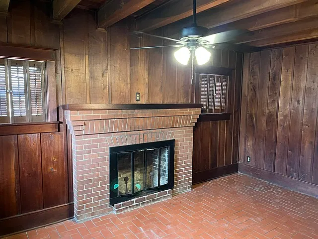 1104 N Cross St — Photo 4