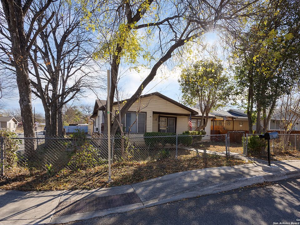 1st image of 602 S San Ignacio