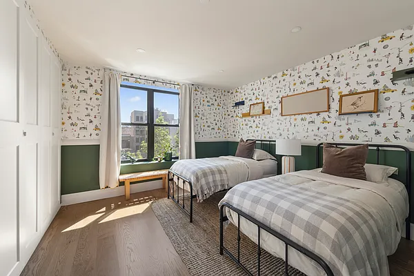 Bedroom, photo 6
