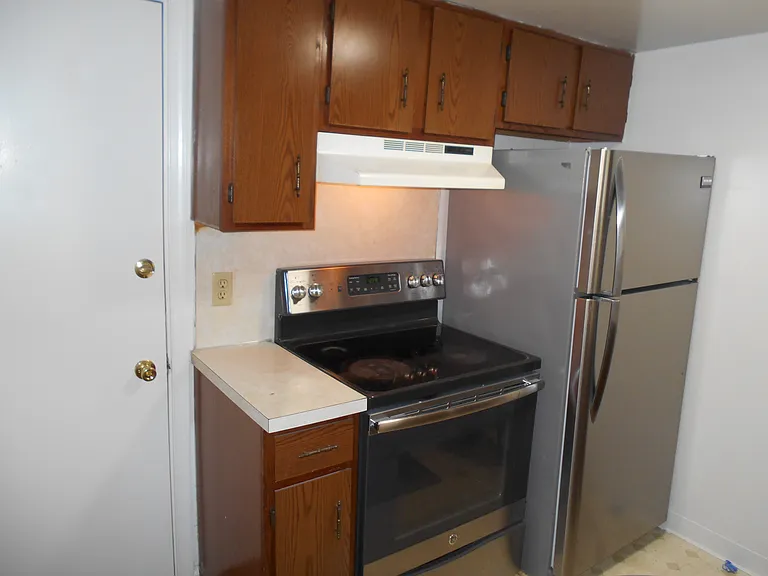 810 E Turner St #2 — Photo 4
