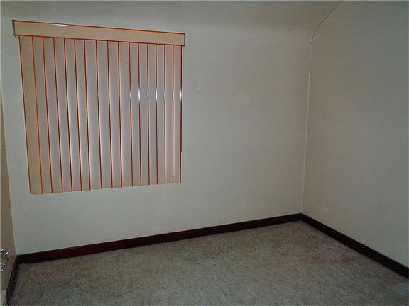 4TH BEDROOM