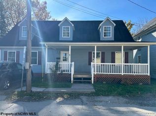 2 River St, Elkins, WV
