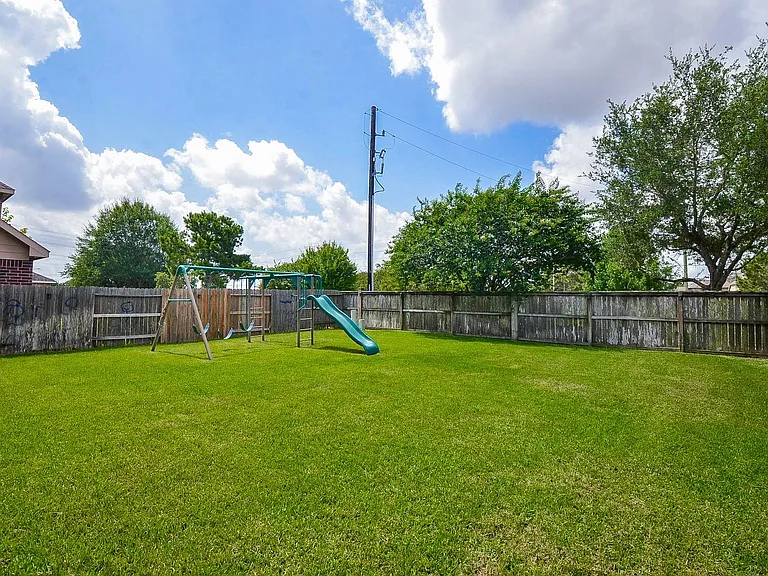 26715 Mandrake Falls Ct — Photo 29