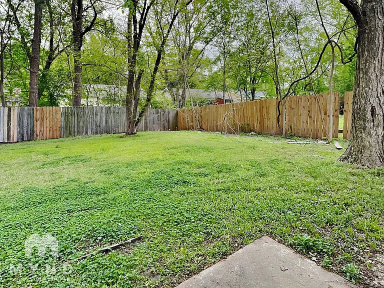 4014 Hitchcock St — Photo 32