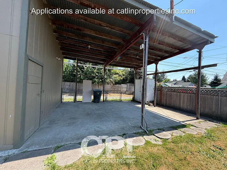 348 17th Ave — Photo 22