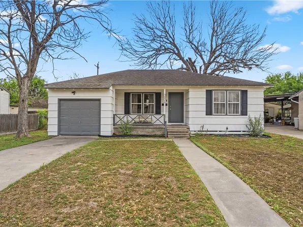 1526 Melbourne Dr, Corpus Christi, TX 78415