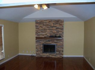 105 Lancaster St, Victoria, TX 77904