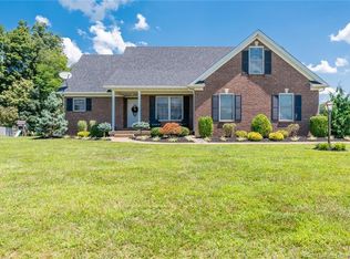 4116 Andrew Dr, Floyds Knobs, IN 47119