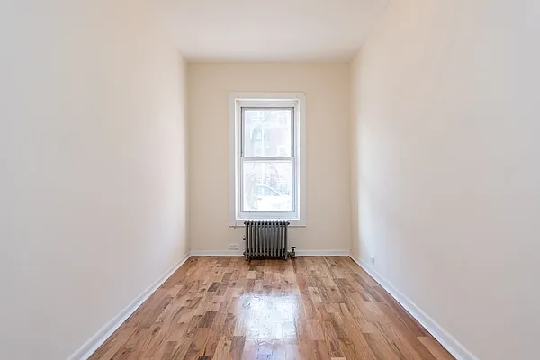 Rented by Nooklyn NYC LLC | media 11