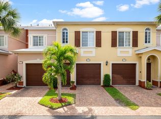 20160 Estero Gardens Cir UNIT 203, Estero, FL 33928