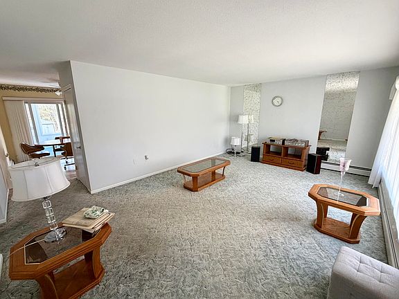 4th image of 3661 E Sternberg Rd