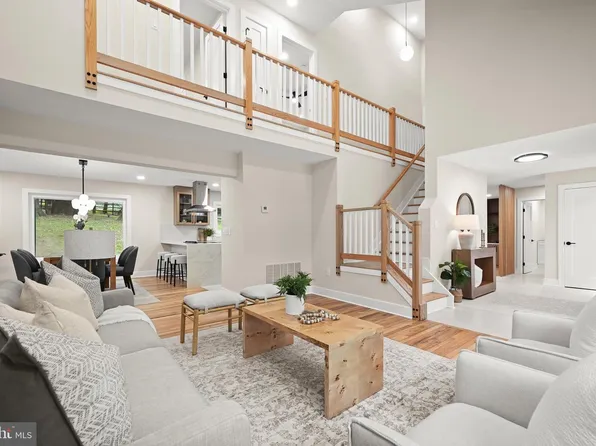 11117 Hidden Trail Dr, Owings Mills, MD 21117