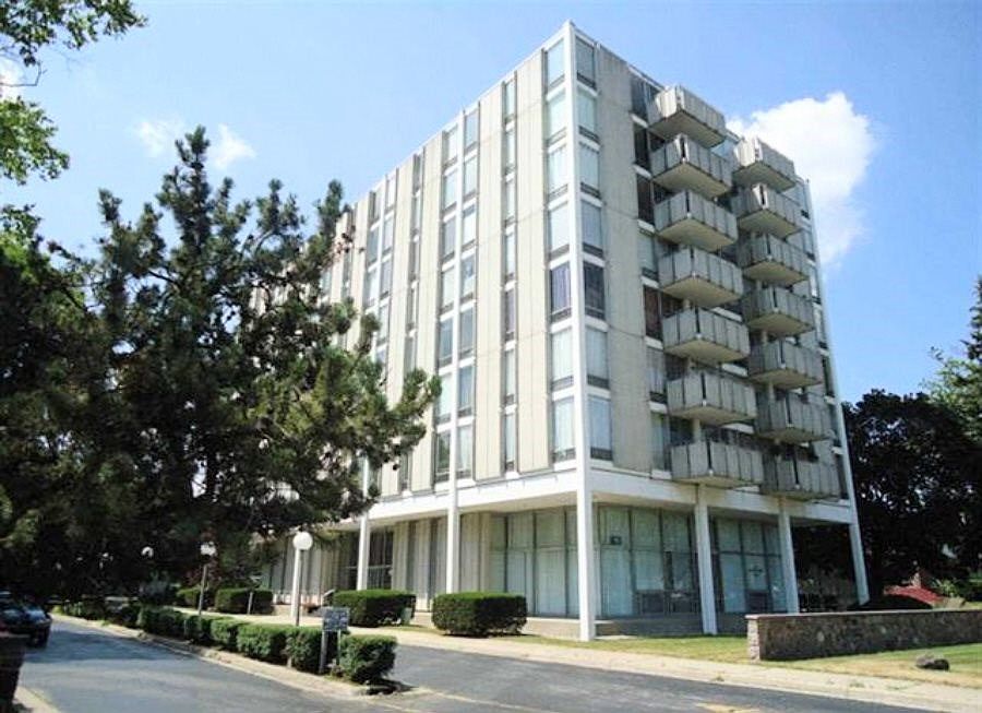 1st image of 715 W Michigan Ave APT 203